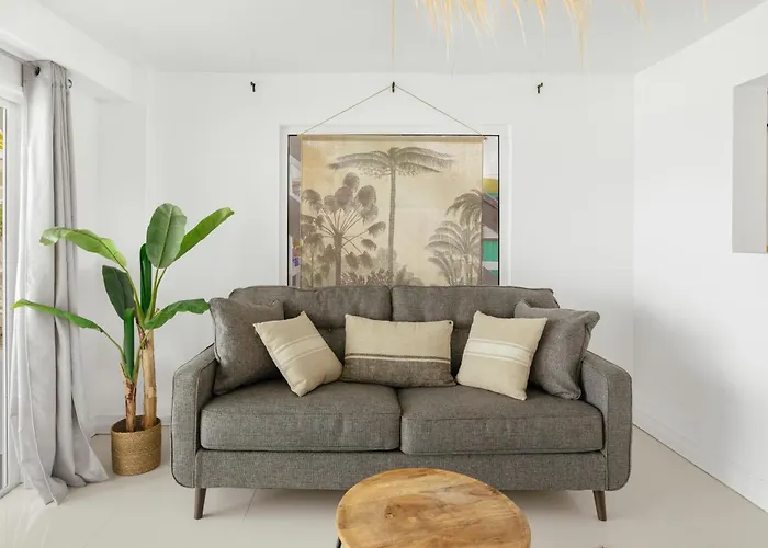 Cocovaa Beach Boutique Hotel